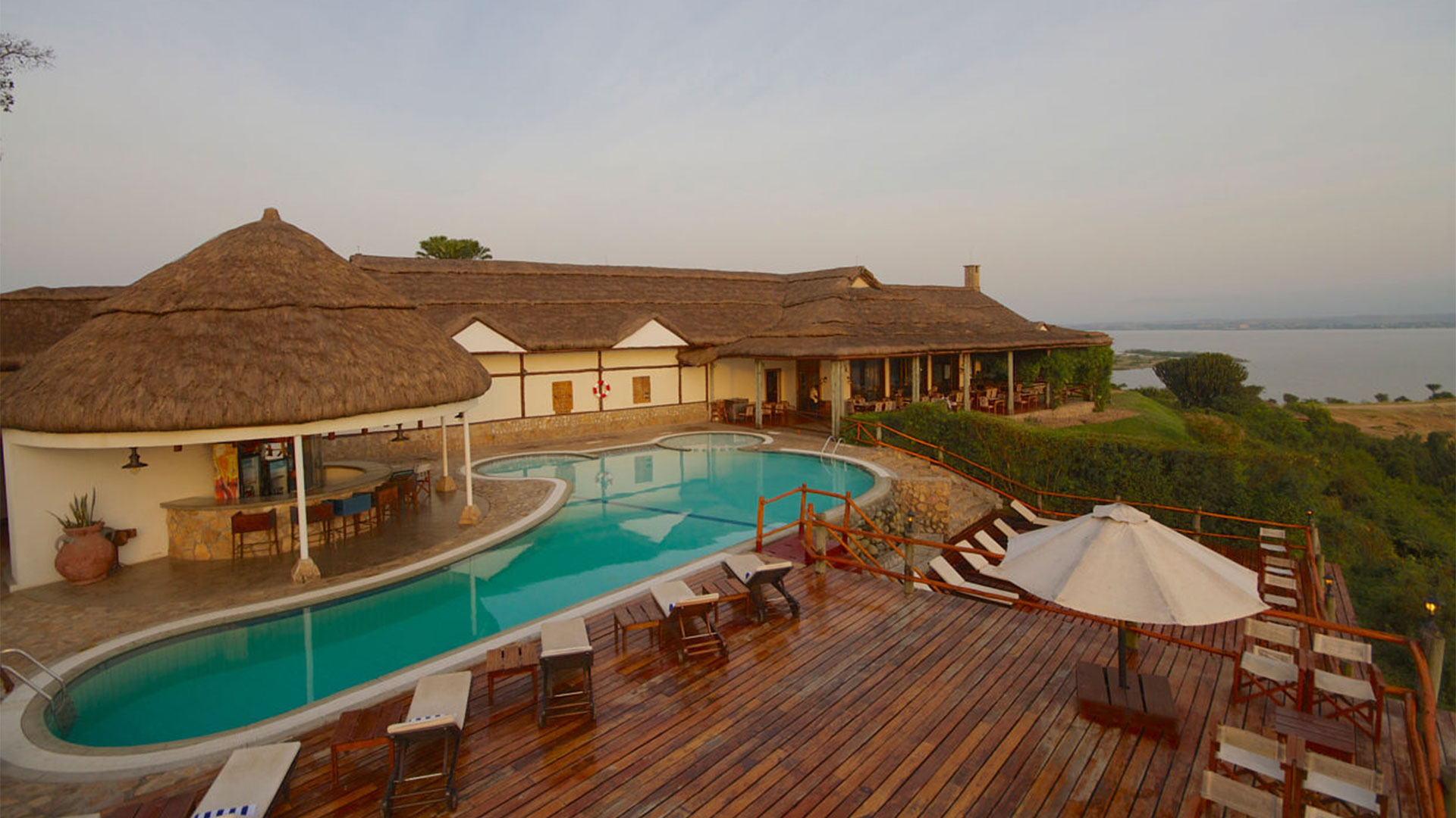 uganda safari lodges