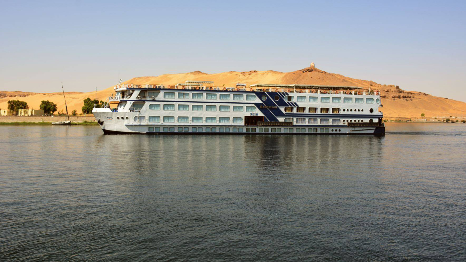 cruise the nile